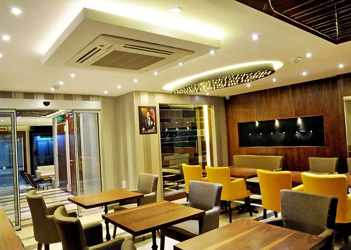 Avin Hotel