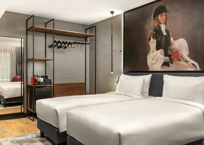 Radisson Red Izmir Point Bornova